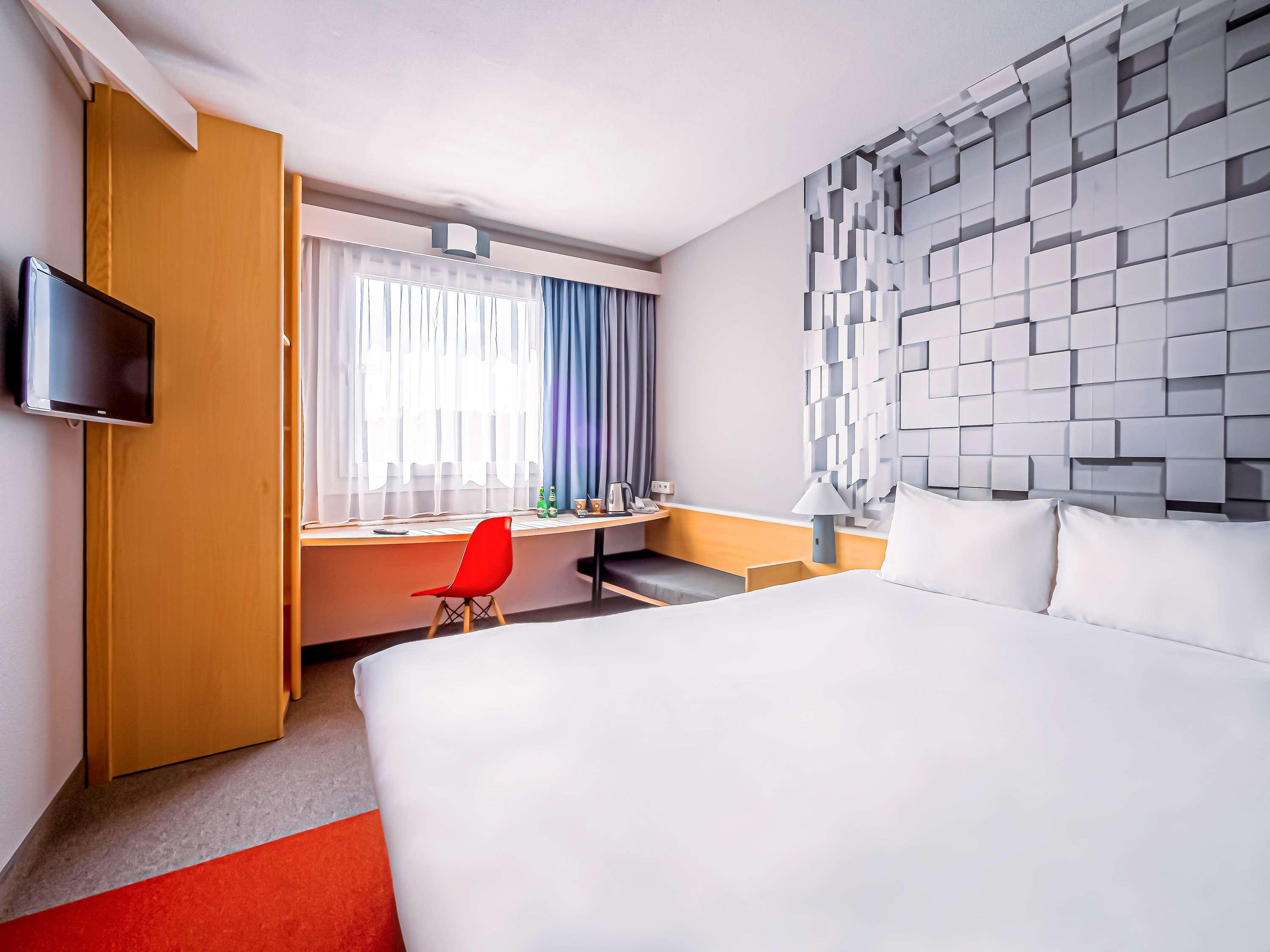 Ibis Katowice - Zabrze Hotel Buitenkant foto
