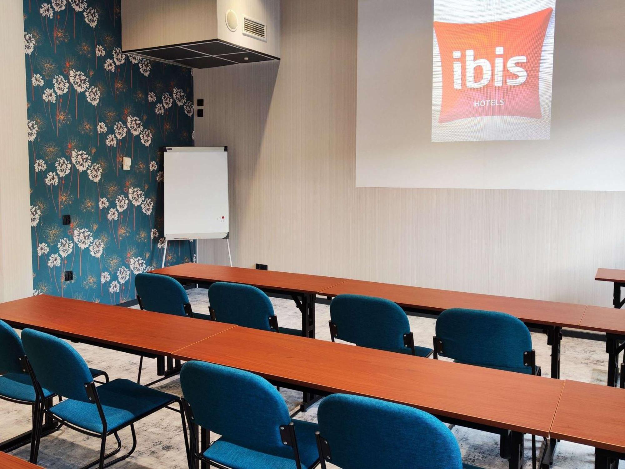Ibis Katowice - Zabrze Hotel Buitenkant foto